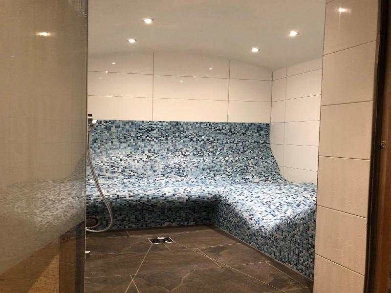 Hotel Lucia image