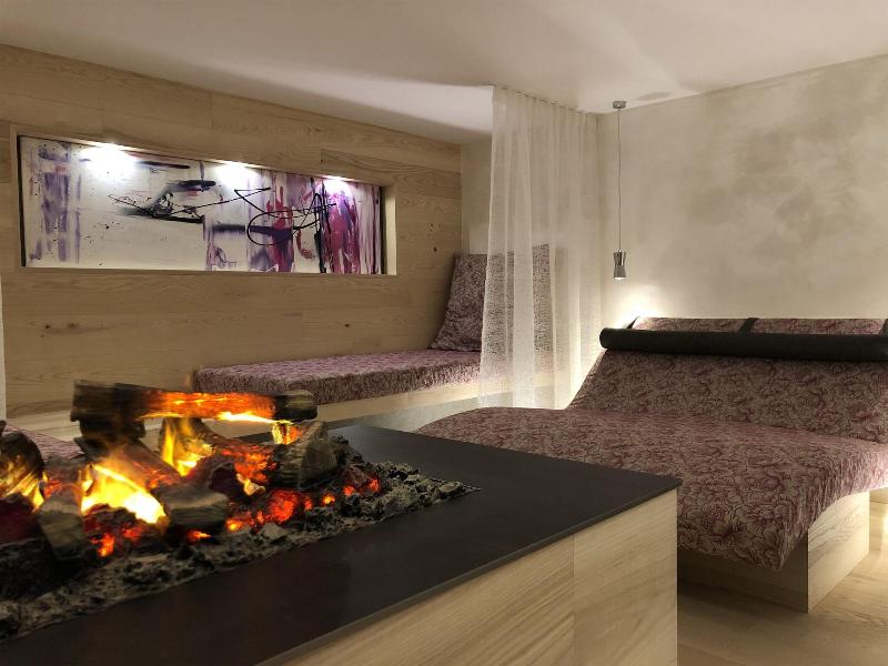 Hotel Lucia image