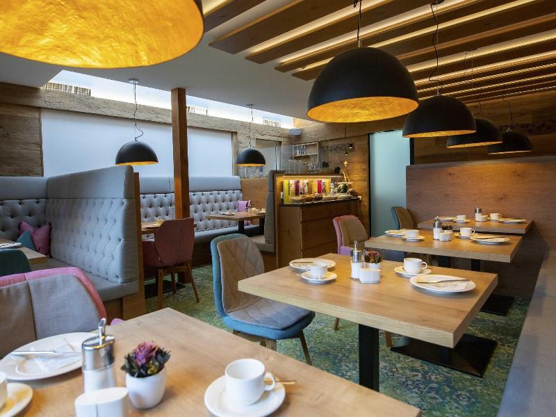 Hotel Lucia image