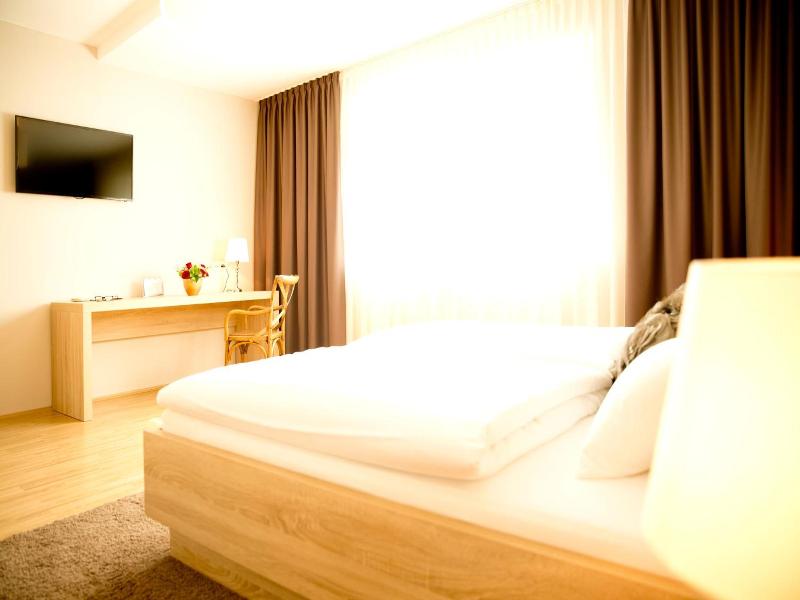 Pfeiler S Burgerstuberl Hotel image