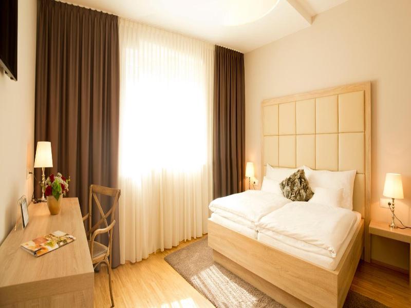 Pfeiler S Burgerstuberl Hotel image
