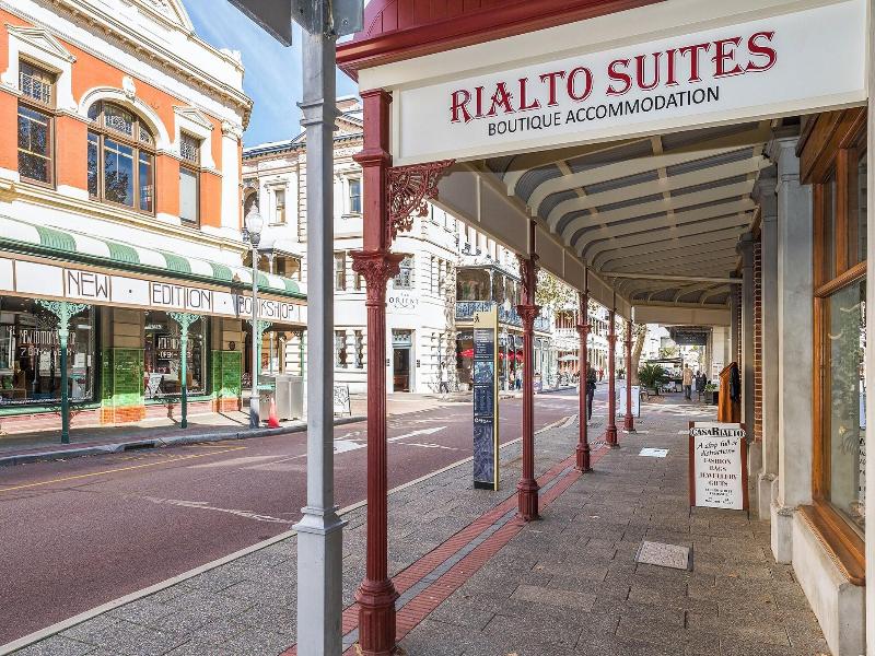 Rialto Apartments image