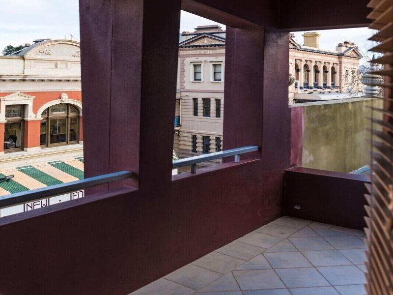 Rialto Apartments image