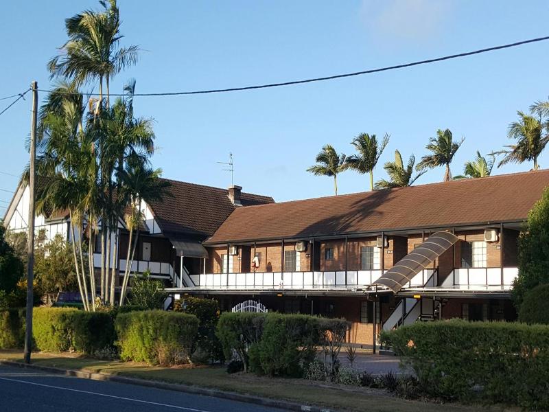 Shakespeare Motel image