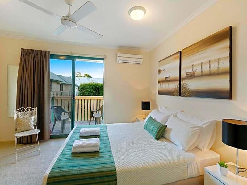 Terrapin Apartments image