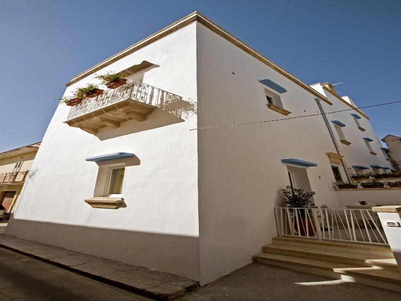 Ts Residence image