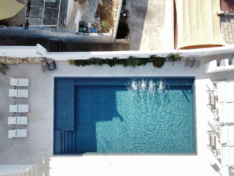 Ts Residence image