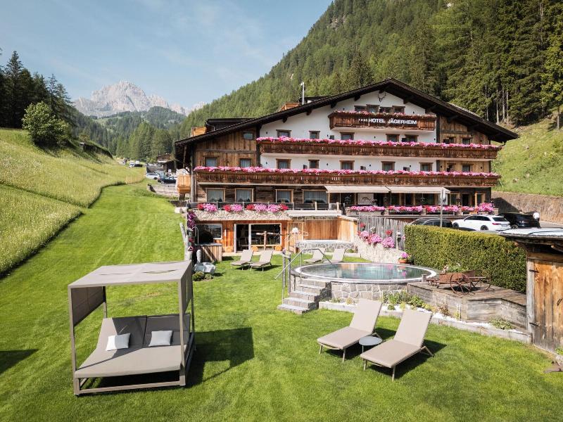 Hotel Jagerheim image