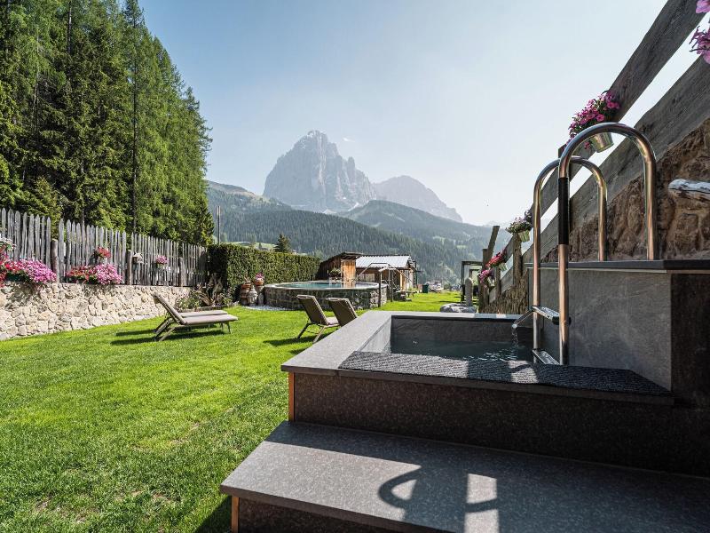 Hotel Jagerheim image