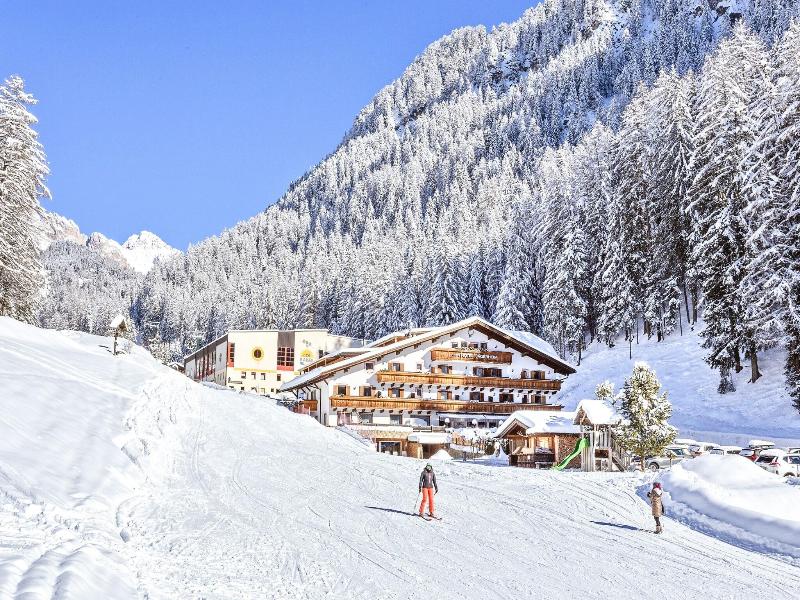 Hotel Jagerheim image