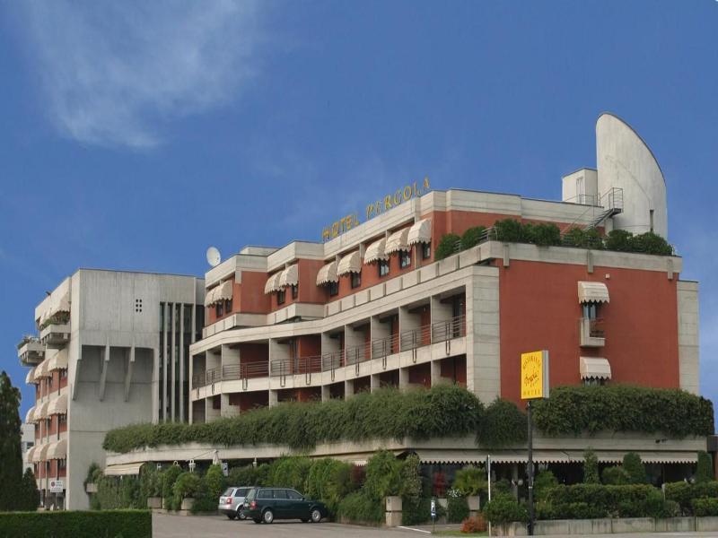 Hotel Pergola image