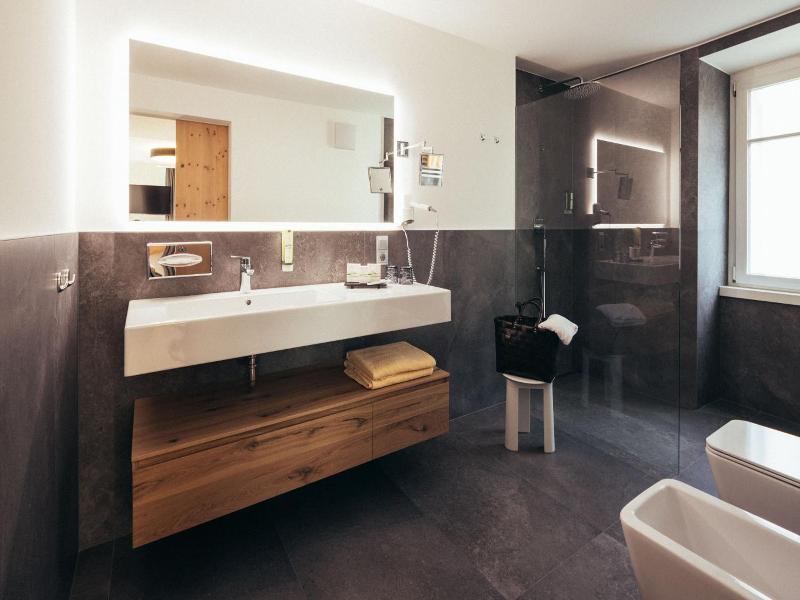 Hotel Goldene Rose image