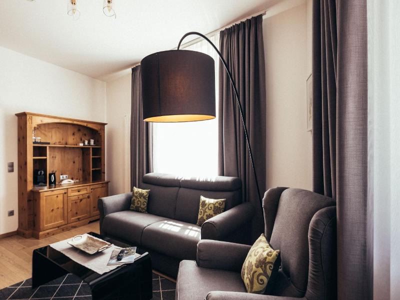 Hotel Goldene Rose image