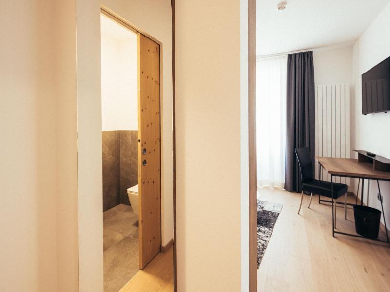 Hotel Goldene Rose image