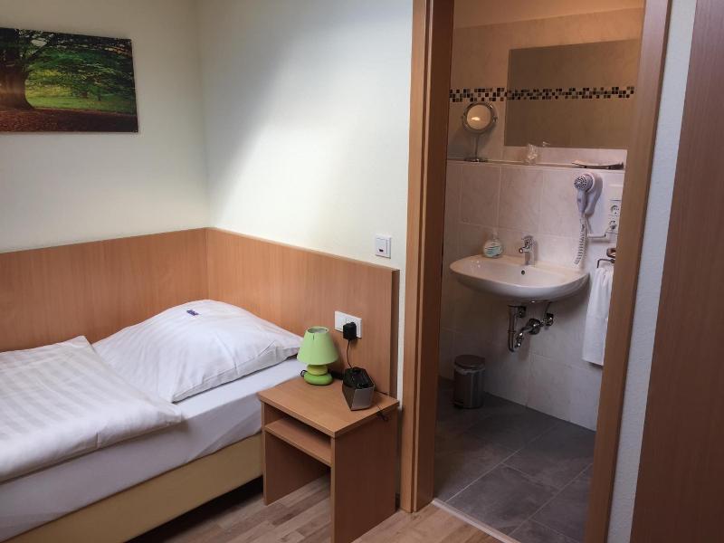 Pension Im Wirtshaus Himberg image