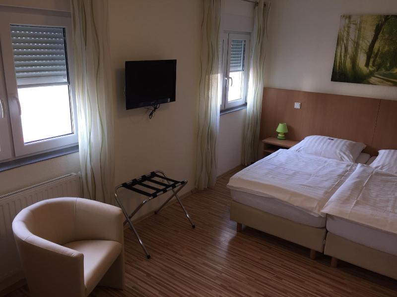 Pension Im Wirtshaus Himberg image