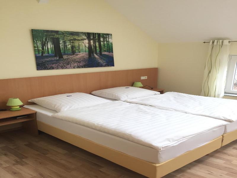 Pension Im Wirtshaus Himberg image