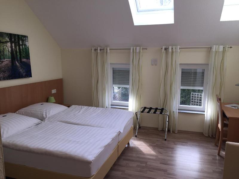 Pension Im Wirtshaus Himberg image