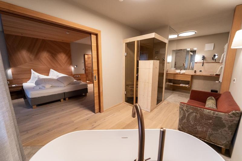 Hotel Bad Ratzes image
