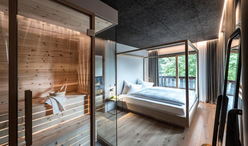 Hotel Bad Ratzes image