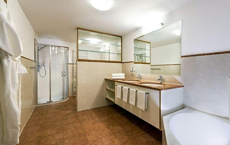 Hotel Bad Ratzes image