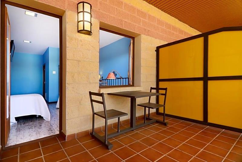 Hotel Moya