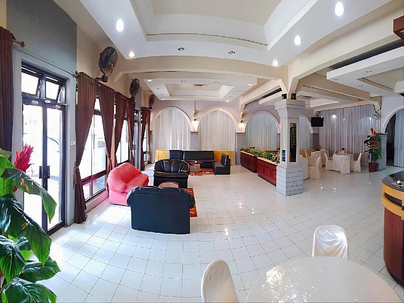 Sumber Ria Hotel image