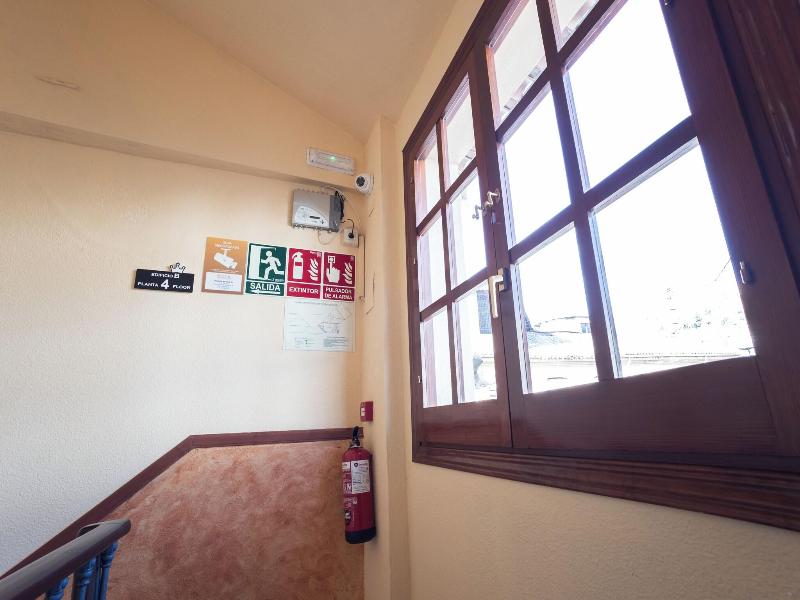 Apartamentos Reyes Catolicos image