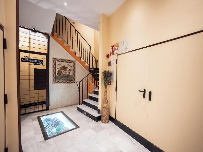 Apartamentos Reyes Catolicos image