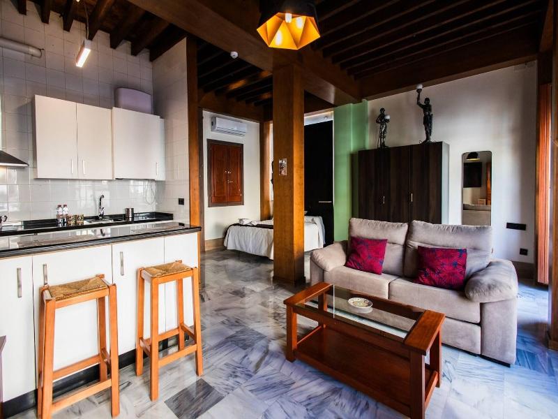 Apartamentos Reyes Catolicos image
