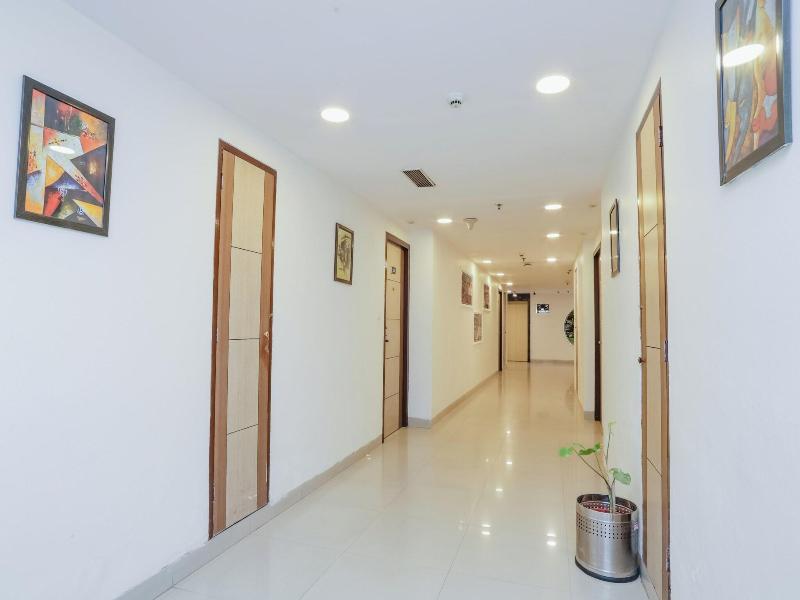 Hyphen Grand Hotel image