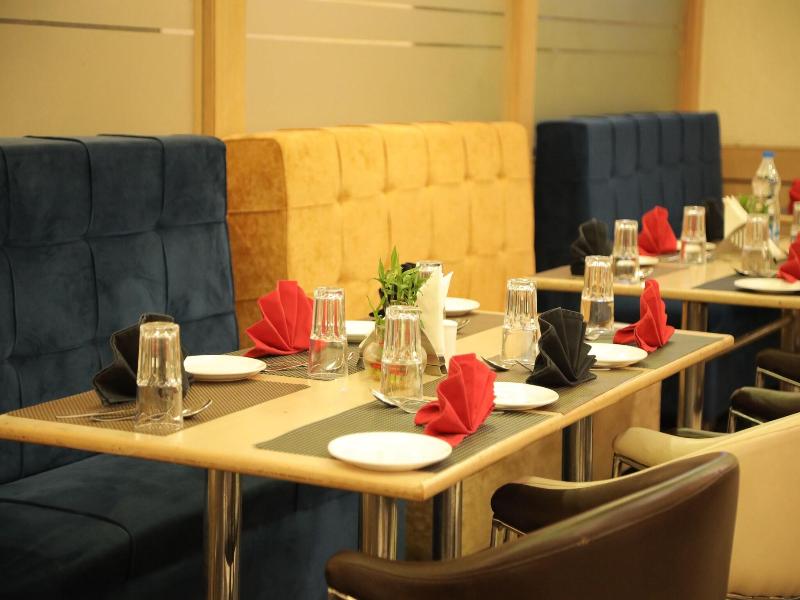 Hyphen Grand Hotel image