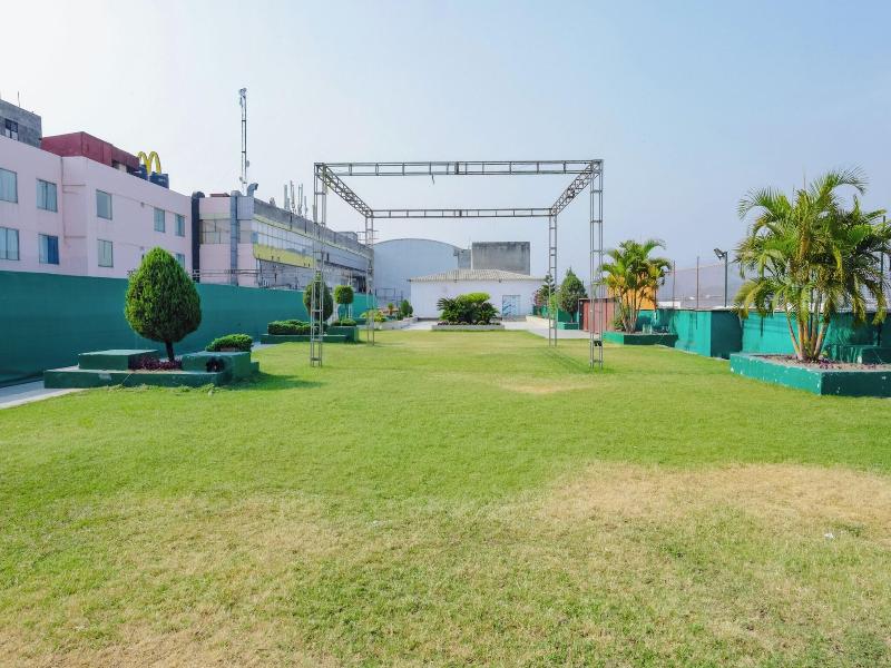 Hyphen Grand Hotel image