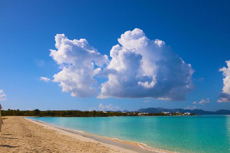 Rendezvous Bay Hotel image