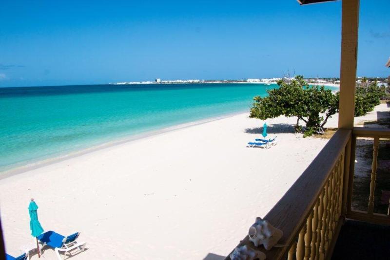 Rendezvous Bay Hotel image