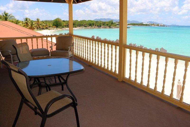 Rendezvous Bay Hotel image