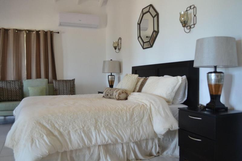 Rendezvous Bay Hotel image