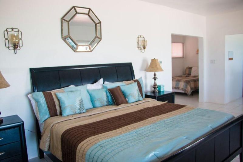 Rendezvous Bay Hotel image