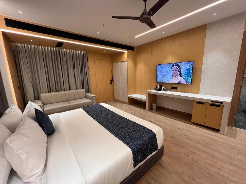 Narang Hotel