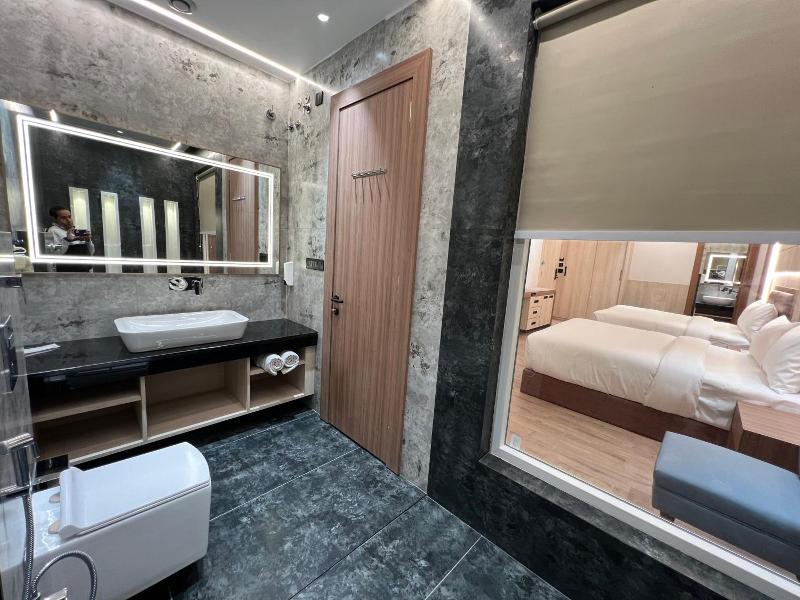 Narang Hotel