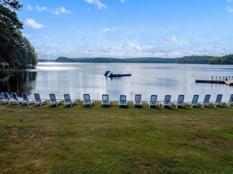 Port Cunnington Lodge Resort image