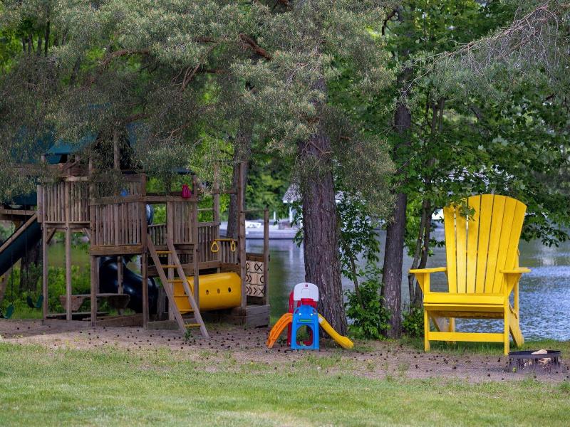 Port Cunnington Lodge Resort image