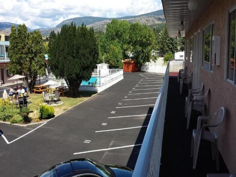 Swiss Sunset Inn
