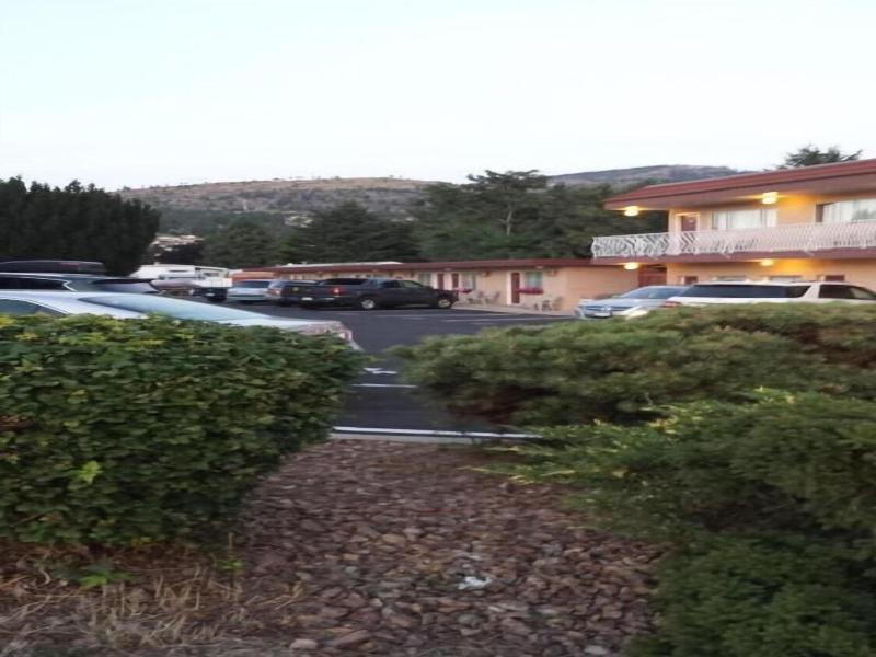 Swiss Sunset Inn