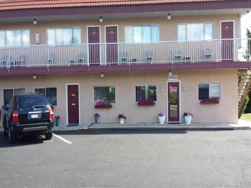 Swiss Sunset Inn
