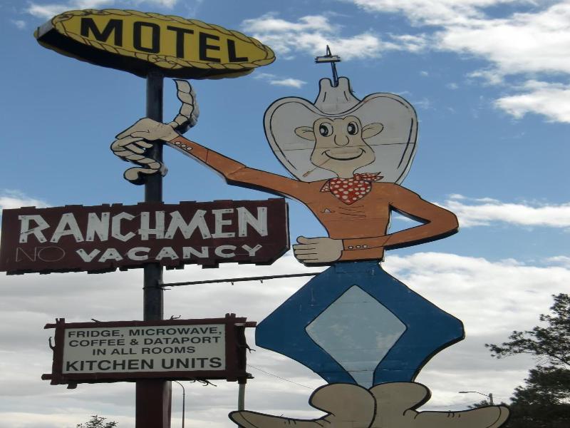 Ranchmen Motel, Medicine Hat