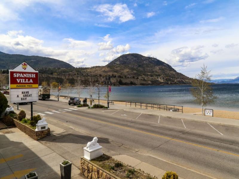 Spanish Villa Resort