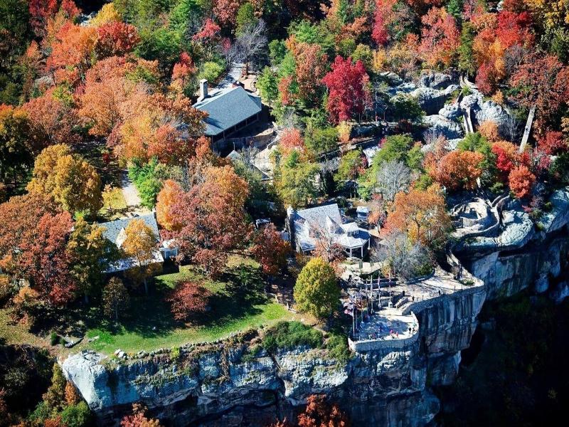 Chanticleer Inn image