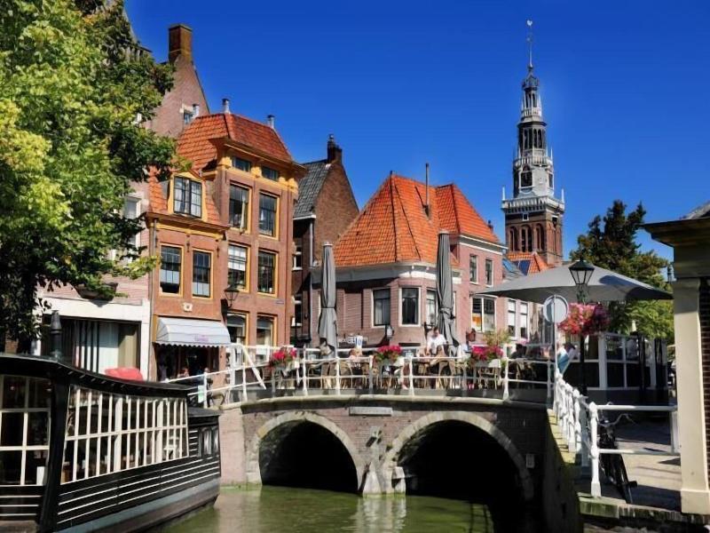 Hotel Stad En Land image