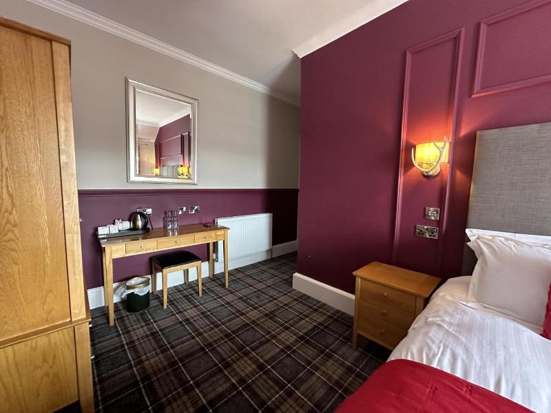 The Original Rosslyn Hotel image